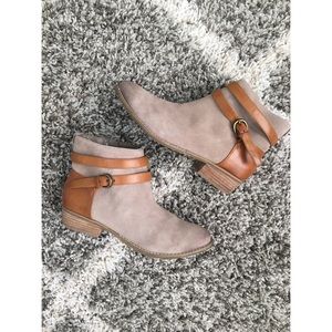 Dolce Vita Ankle Booties